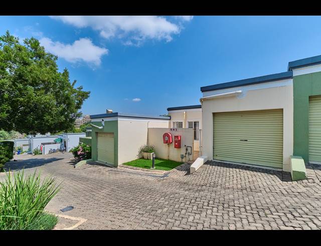 2 BEDROOM TOWNHOUSE SOLD IN PRESIDENT RIDGE